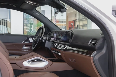 Mercedes-Benz AMG GLS450 SUV | New Facelift | GCC | 5 Years Gargash Auto Warranty  Service Cont-17