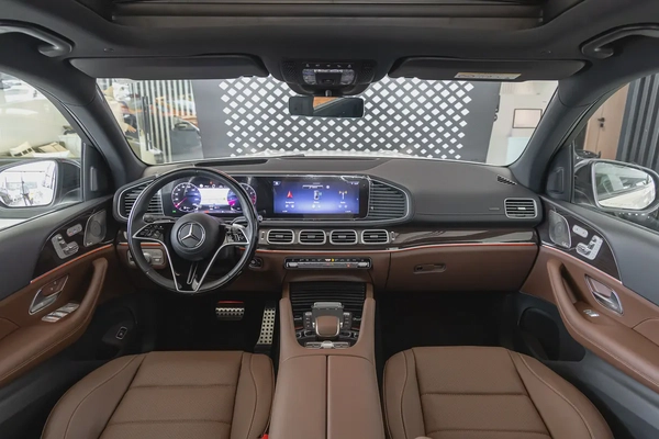 Mercedes-Benz AMG GLS450 SUV | New Facelift | GCC | 5 Years Gargash Auto Warranty  Service Cont