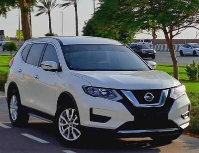 759-Monthly l GCC l 5 Seater, Cruise, Camera, GPS l Accident Free-1