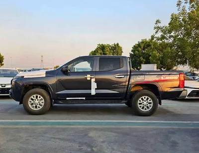 Mitsubishi L200 GLS GLX / DOUBLE CABIN / 2.4L V4 PETROL / DVD CAMERA / ALLOY RIMS (CODE # GLXP)-2