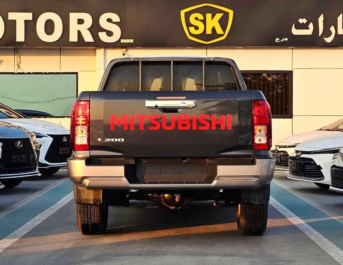 Mitsubishi L200 GLS GLX / DOUBLE CABIN / 2.4L V4 PETROL / DVD CAMERA / ALLOY RIMS (CODE # GLXP)-3-0