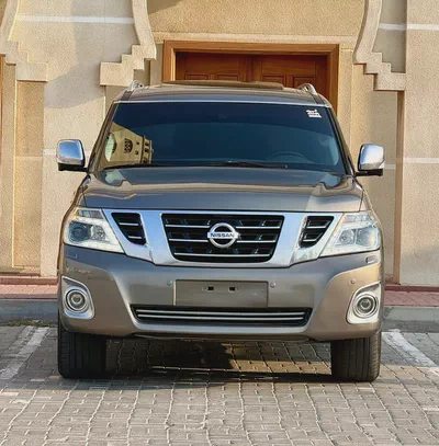 Nissan Patrol LE Platinum 2016 | GCC Specs | Well Maintained-1