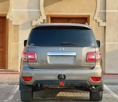 Nissan Patrol LE Platinum 2016 | GCC Specs | Well Maintained-4
