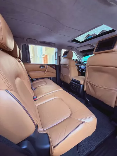 Nissan Patrol LE Platinum 2016 | GCC Specs | Well Maintained-7