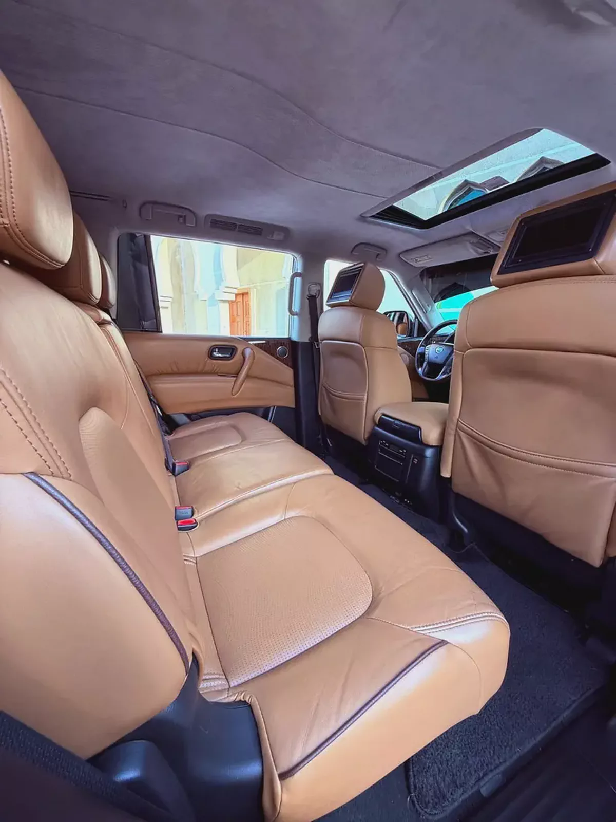 Nissan Patrol LE Platinum 2016 | GCC Specs | Well Maintained-7-7