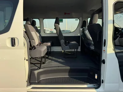 Toyota Hiace GL 2.8L Diesel MT 2026 Export Price @ 158,000 AED-5