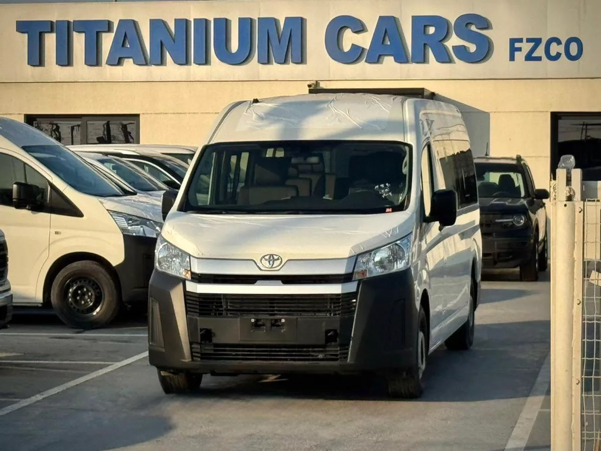 Toyota Hiace GL 2.8L Diesel MT 2026 Export Price @ 158,000 AED-4-4