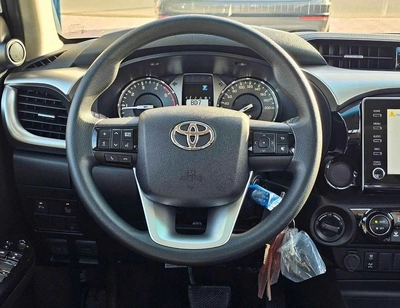 Toyota Hilux SR5 / 2.4L DIESEL A/T / BLIND SPOT / DIFF LOCK / FR&RR CHROME BUMPERS / (CODE # HDFAA)-15