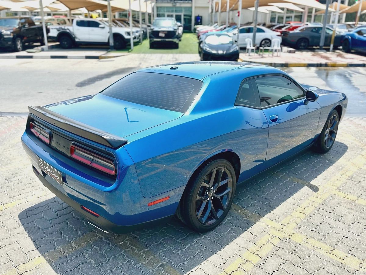 2023 Dodge Challenger SXT-4-4