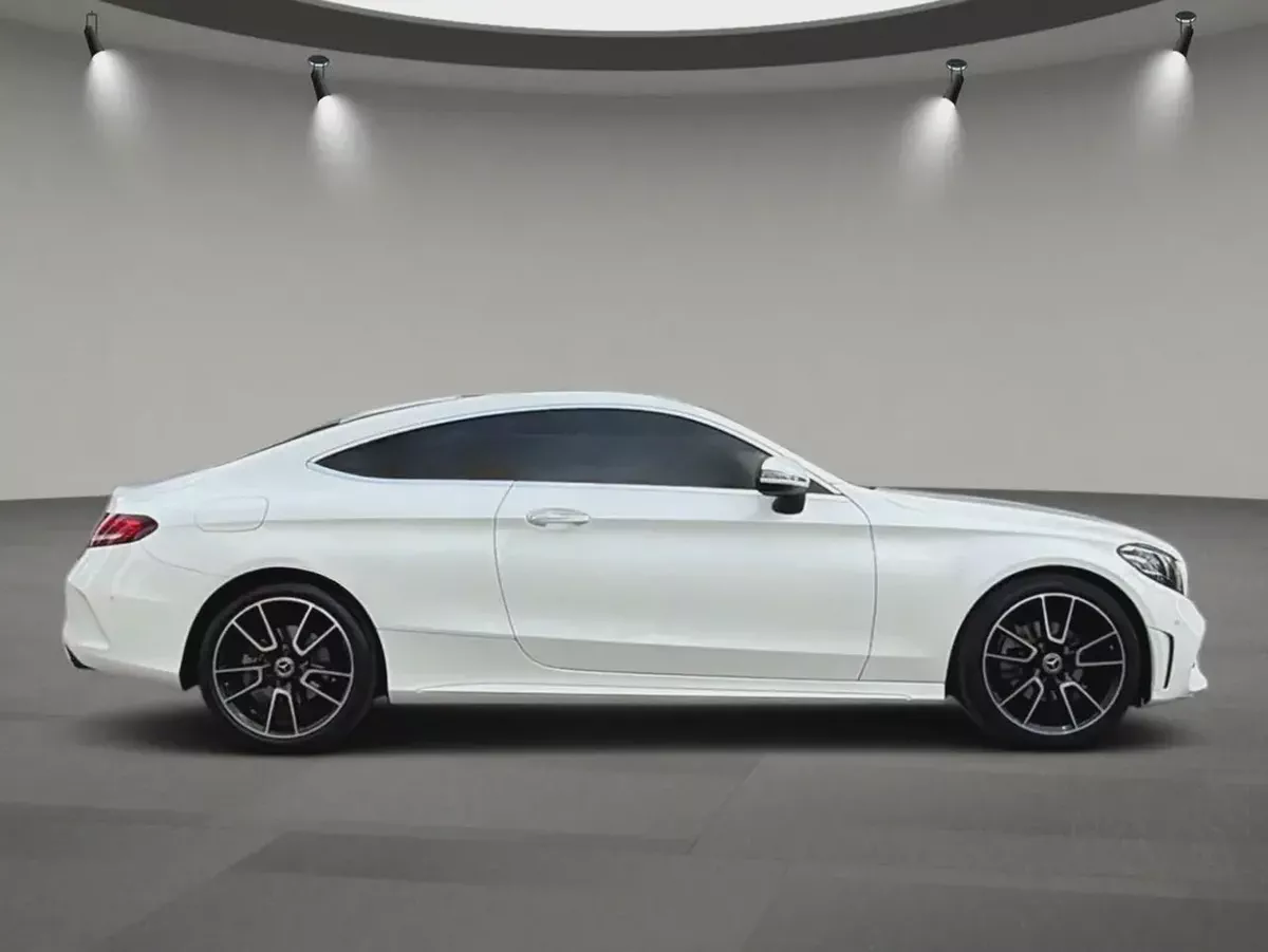 Mercedes-Benz C-Class C200 Coupe 2023 - Agency Warranty - LOW KMS!-3-3