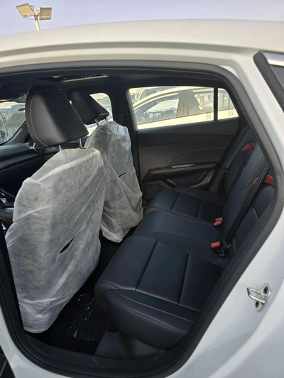  MG5 1.5L LUXURY VERSION-9