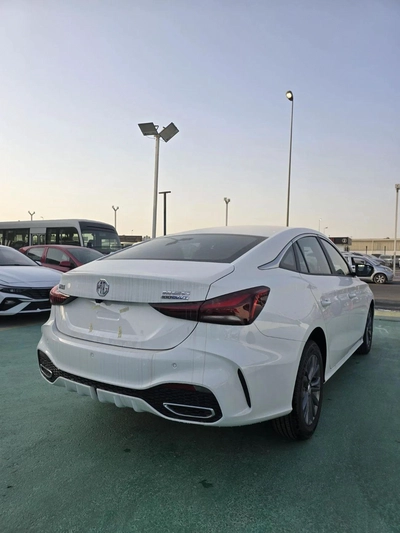  MG5 1.5L LUXURY VERSION-4