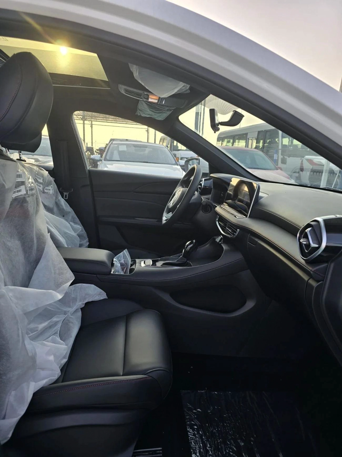  MG5 1.5L LUXURY VERSION-12-12