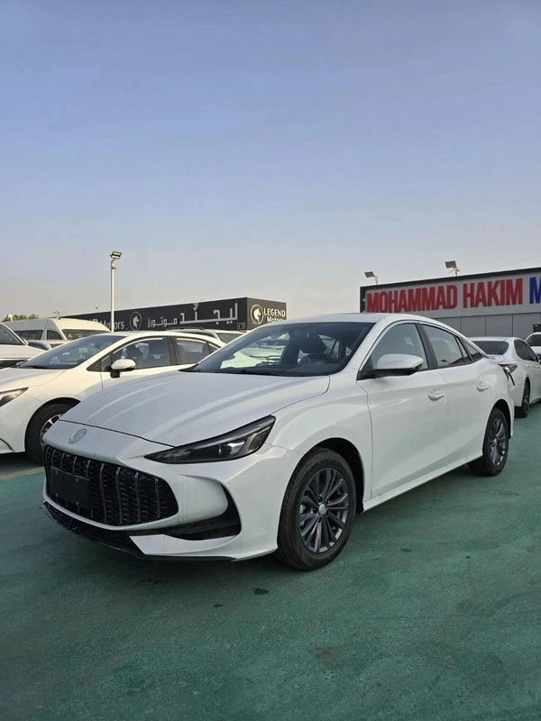  MG5 1.5L LUXURY VERSION