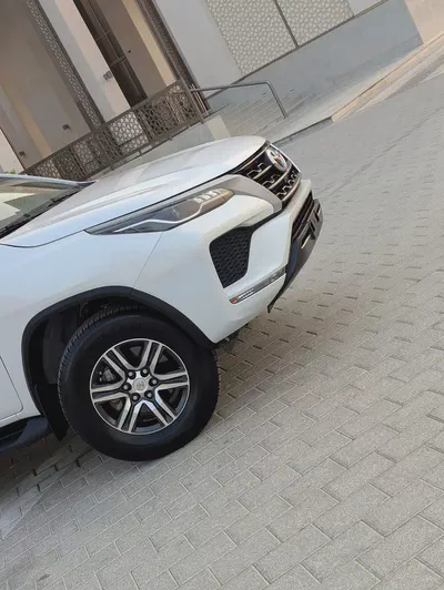 Toyota Fortuner 2023 EXR GCC Specs Interior and Exterior Excellent Condition-8