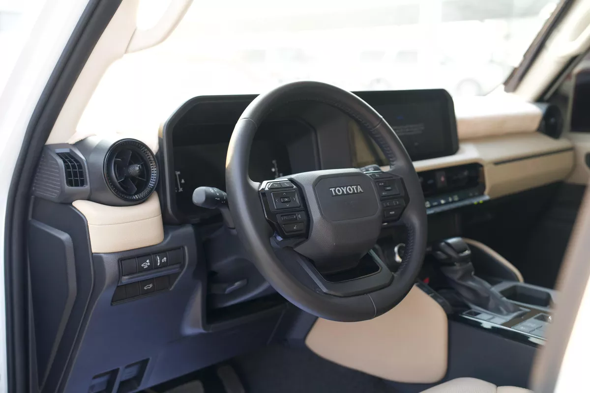 TOYOTA LAND CRUISER PRADO GCC-7-7