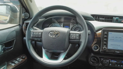 Toyota Hilux Double Cab DLS 2026 GCC Specs-9