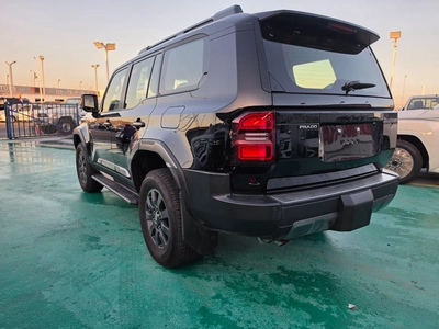TOYOTA LAND CRUISER PRADO LUXURY 2.4L PETROL 2026-7