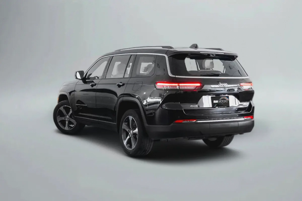 3,049 AED / 60 months | 0% DP | 2023 Jeep Grand Cherokee Limited Plus / Jeep Warranty-1-1