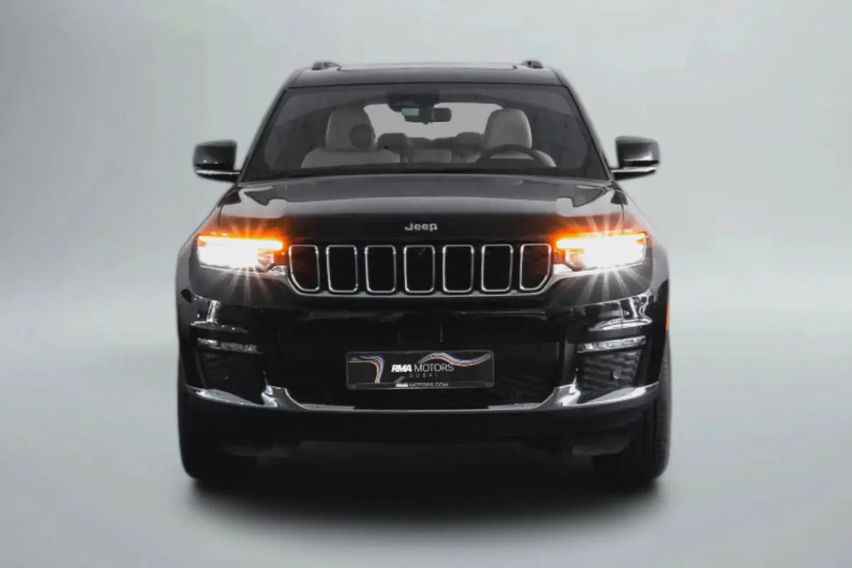 3,049 AED / 60 months | 0% DP | 2023 Jeep Grand Cherokee Limited Plus / Jeep Warranty-2-2