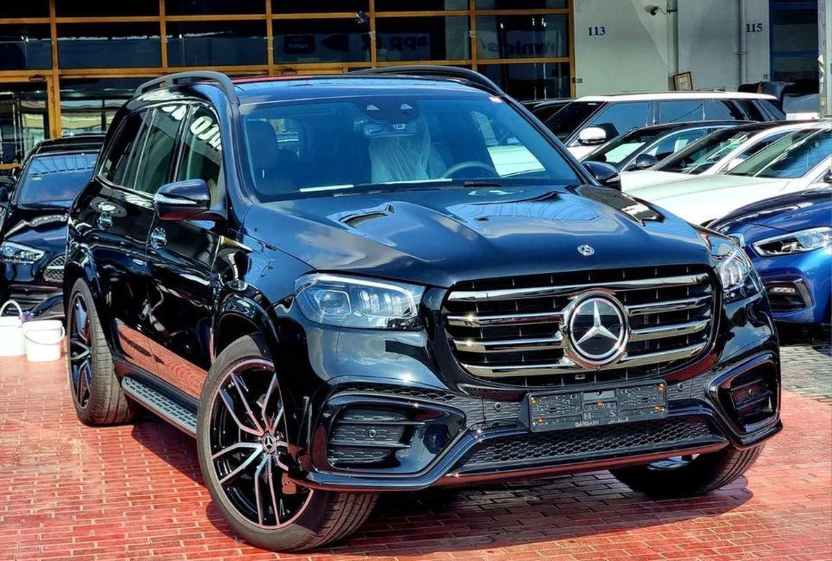 Mercedes Benz GLS450 4MATIC DARK SERIES 5 years Warranty 2026 GCC-11-11