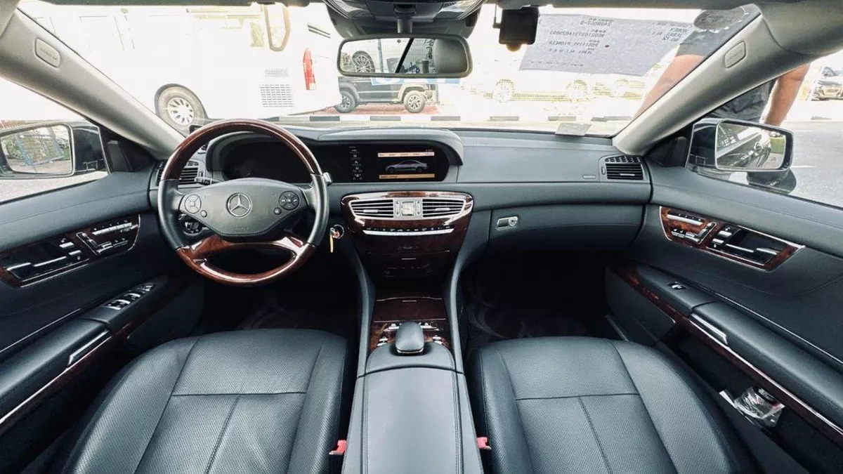 Mercedes Benz CL550 STD-11-0