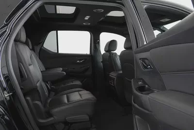 2,187 AED / 60 months | 0% DP | 2023 Chevrolet Traverse RS AWD / Warranty and Service Pack-14