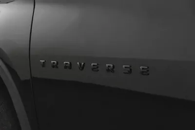 2,187 AED / 60 months | 0% DP | 2023 Chevrolet Traverse RS AWD / Warranty and Service Pack-17