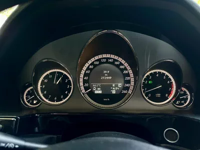 ⁠Mercedes E300 2011 GCC مرسيدس - مسرفسة  بالكامل-1