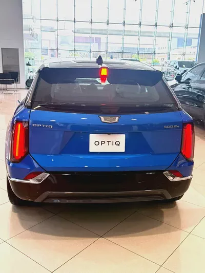 2025 Cadillac Optiq Luxury | GCC Specs | Brand New Electric SUV-5
