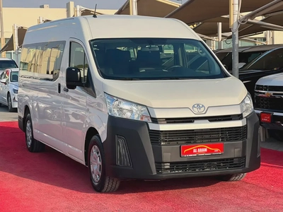 2022 Toyota Hiace | 13 Seats | Cruise Control | GCC | Manual | Clean | Ref#1066-0