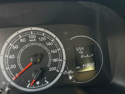 2022 Toyota Hiace | 13 Seats | Cruise Control | GCC | Manual | Clean | Ref#1066-19