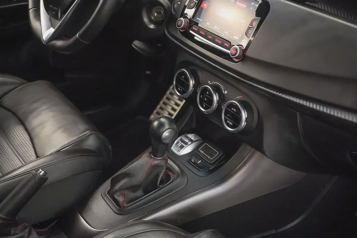 AED 548 PM | ALFA ROMEO GIULIETTA VELOCE 2021 | UNDER AGENCY WARRANTY JUNE 2026 | GCC-16-16