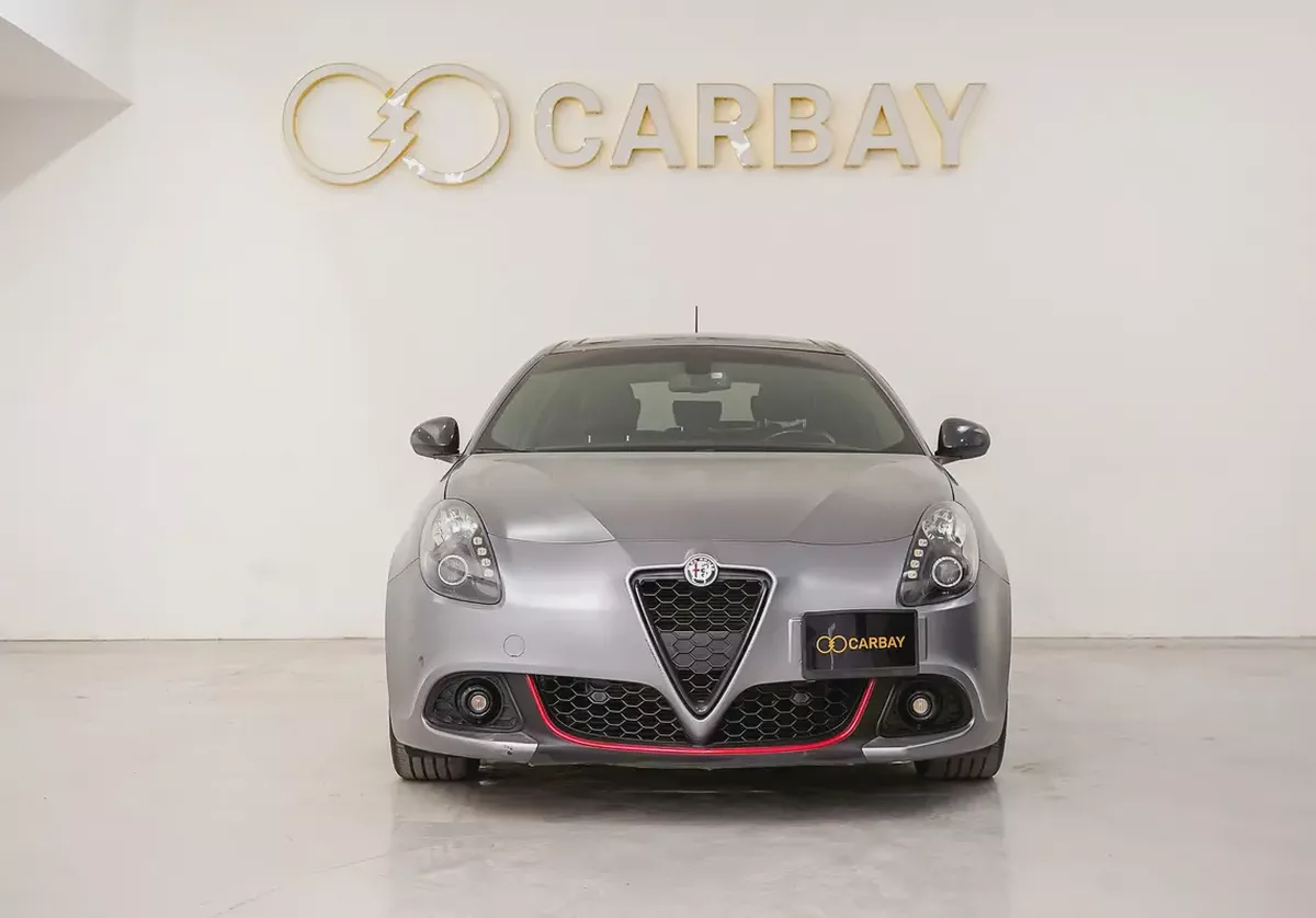AED 548 PM | ALFA ROMEO GIULIETTA VELOCE 2021 | UNDER AGENCY WARRANTY JUNE 2026 | GCC-1-1