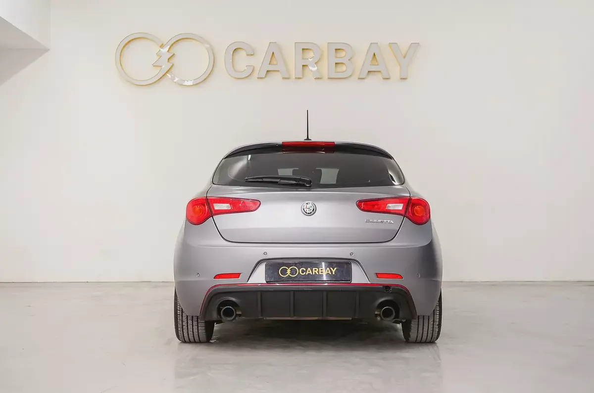 AED 548 PM | ALFA ROMEO GIULIETTA VELOCE 2021 | UNDER AGENCY WARRANTY JUNE 2026 | GCC-5-5