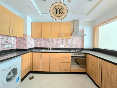 Very Spacious Studio Apartment With All Facilities-8