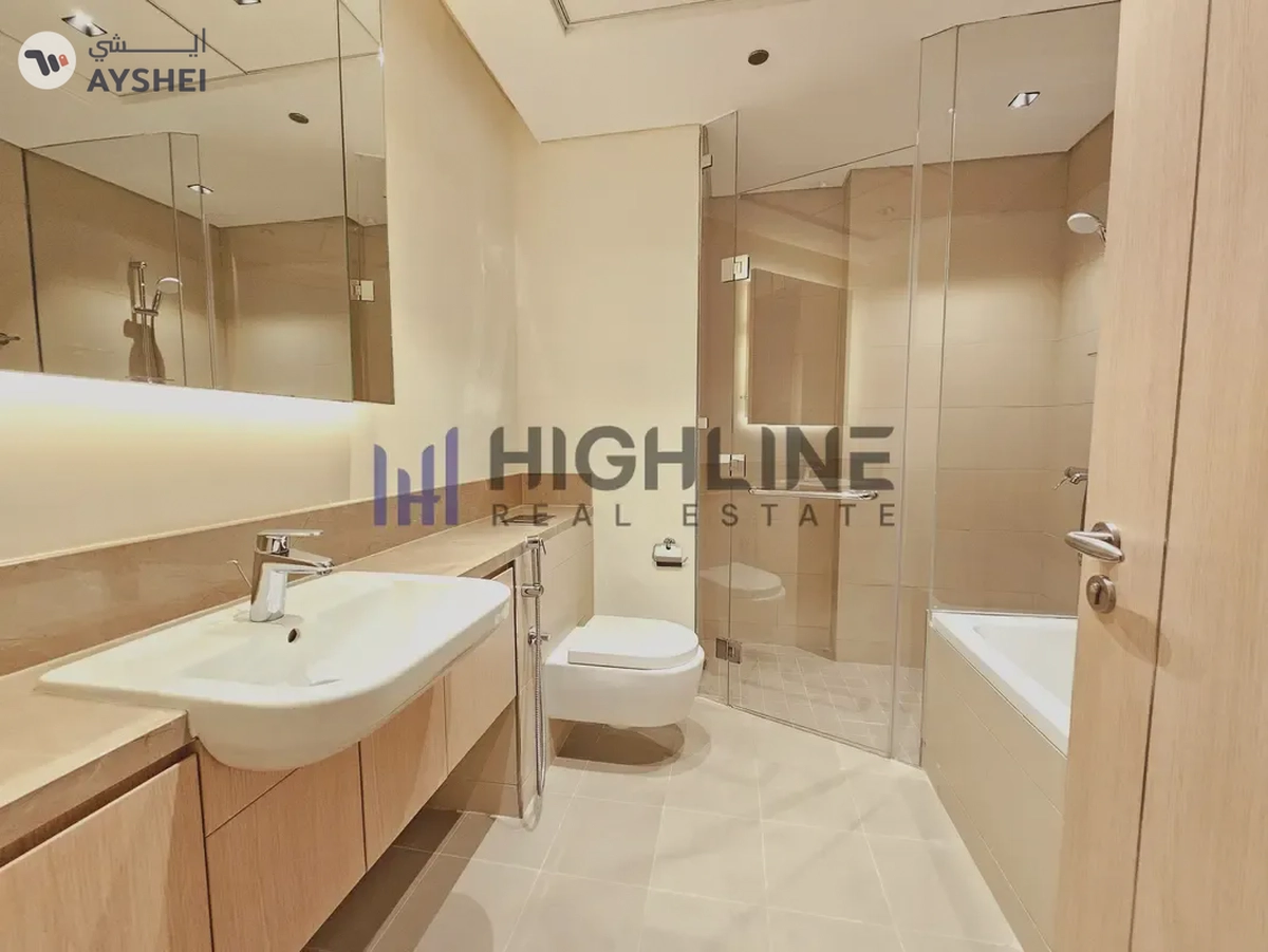 1 Month Free + 5% Disscount | Sea View | Maids Room | Next to Metro | Ready to Move - IN-8-8