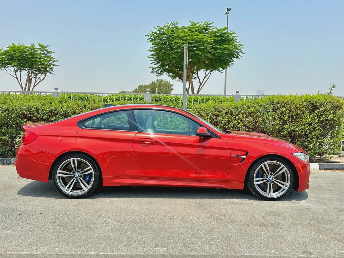 BMW M4 Coupe 2016 - Canadian Specs - Pristine Performance-2-2