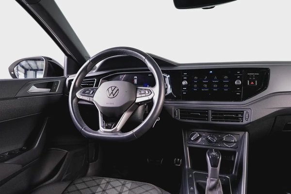 Volkswagen Tiago -R Line - Black Pack