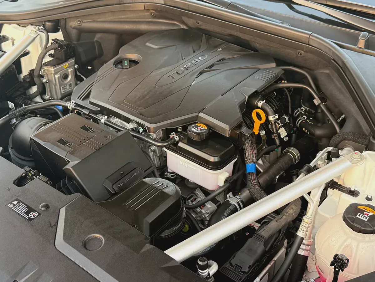 GENESIS - GV70 - 2023 - SPORT - V4 - 2,5L - BY TURBO - AMERICAN SPECS VERY GOOD CONDITION-19-19