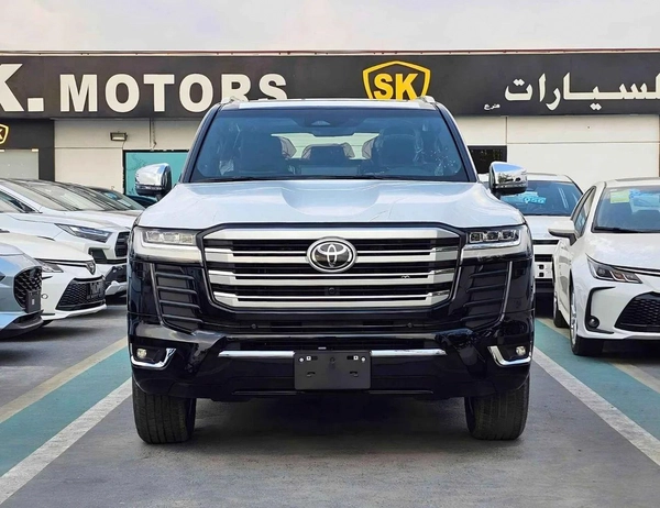 Toyota Land Cruiser VX  /BIG DVD/JBL SPEAKERS / REAR ENTERTAINMENT DVD /MID OPTION (CODE#VX4MA)