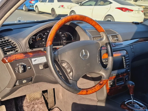 2005 Mercedes-Benz S-Class S 500 - Japanese Specs - Pristine Condition