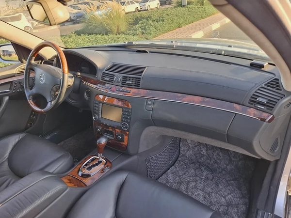2005 Mercedes-Benz S-Class S 500 - Japanese Specs - Pristine Condition