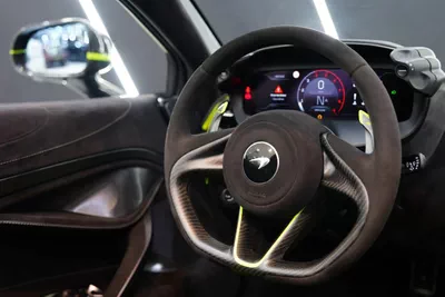 McLaren 750S Spider-2