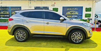 Hyundai Tucson 2021, DOWNPAYMENT  PAY AFTER 2-3 MONTHS, GCC Specs - Excellent Condition-3