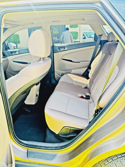 Hyundai Tucson 2021, DOWNPAYMENT  PAY AFTER 2-3 MONTHS, GCC Specs - Excellent Condition-9