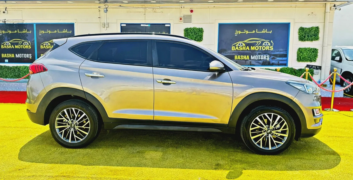 Hyundai Tucson 2021, DOWNPAYMENT  PAY AFTER 2-3 MONTHS, GCC Specs - Excellent Condition-3-3