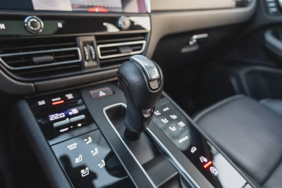 Porsche Macan 2024-4