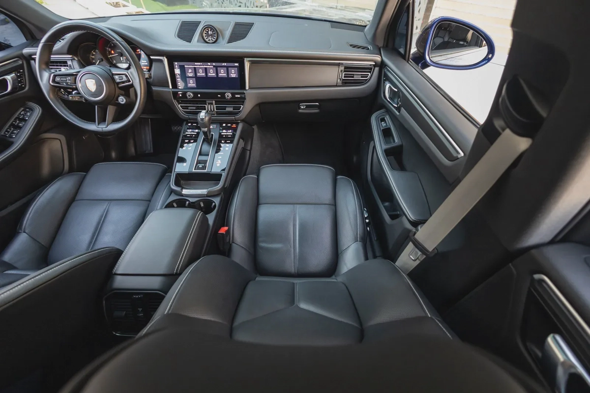 Porsche Macan 2024-15-15
