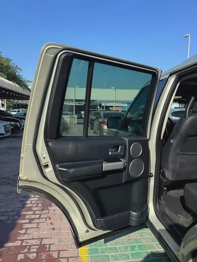 LAND ROVER LR3-8